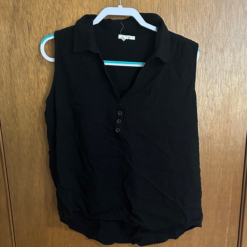 Maurices Black Sleeveless Blouse